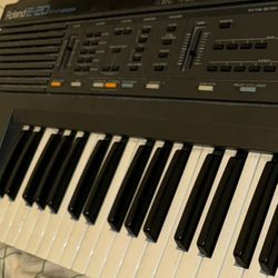 Roland E-20 SYNTHESIZER KEYBOARD 1988 