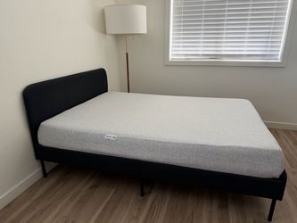 Free Full size sealy mattress and ikea bedframe