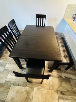Dining Table Set