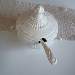 Vintage Soup Turren $65