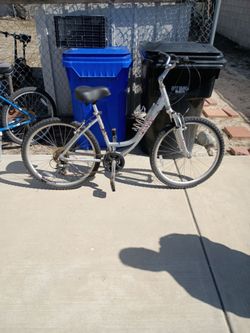 Diamondback bike