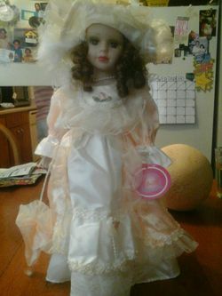 Merie doll