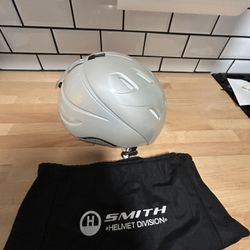 Women’s Ski Helmet 