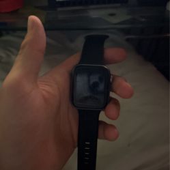 Gen 4 Apple Watch