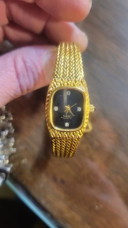 Quartz watch.. Xavier..