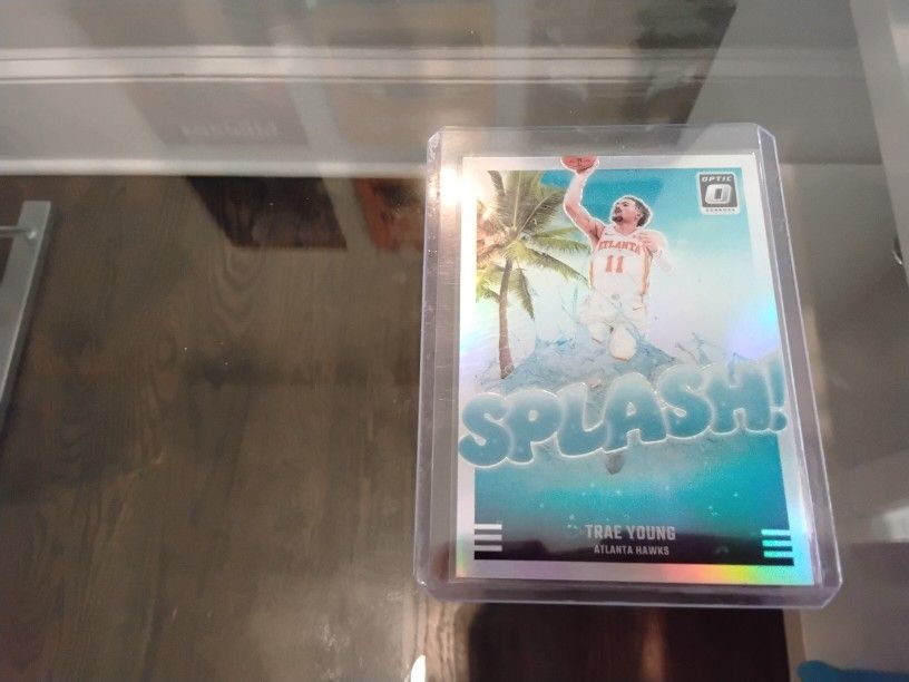 Travolta Young Splash