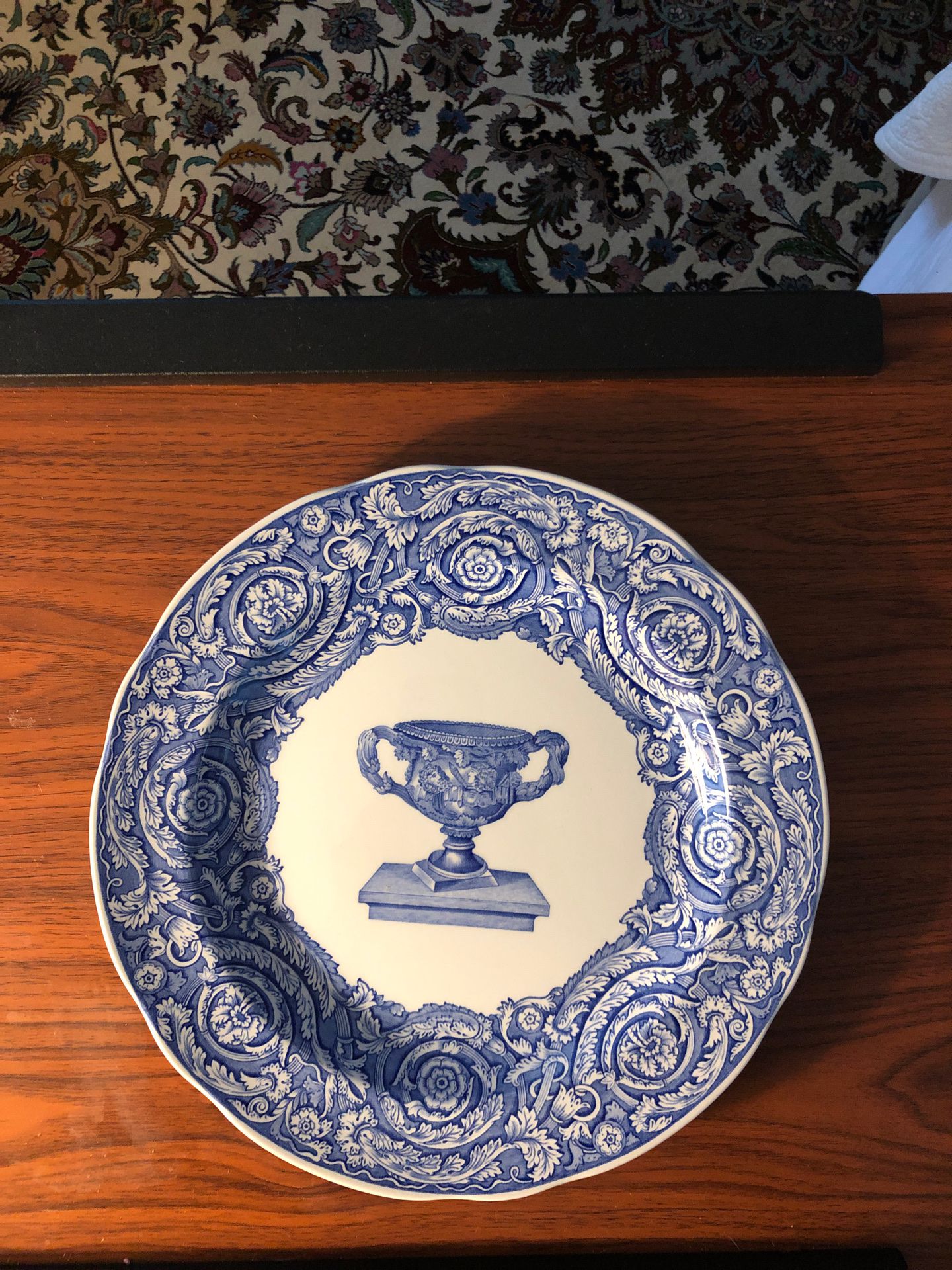 Spode collector plate - 10.5” wide - Blue Room