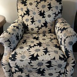 Nice accent chair