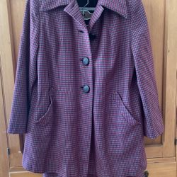 Vintage Women’s Suit Jacket And Skirt