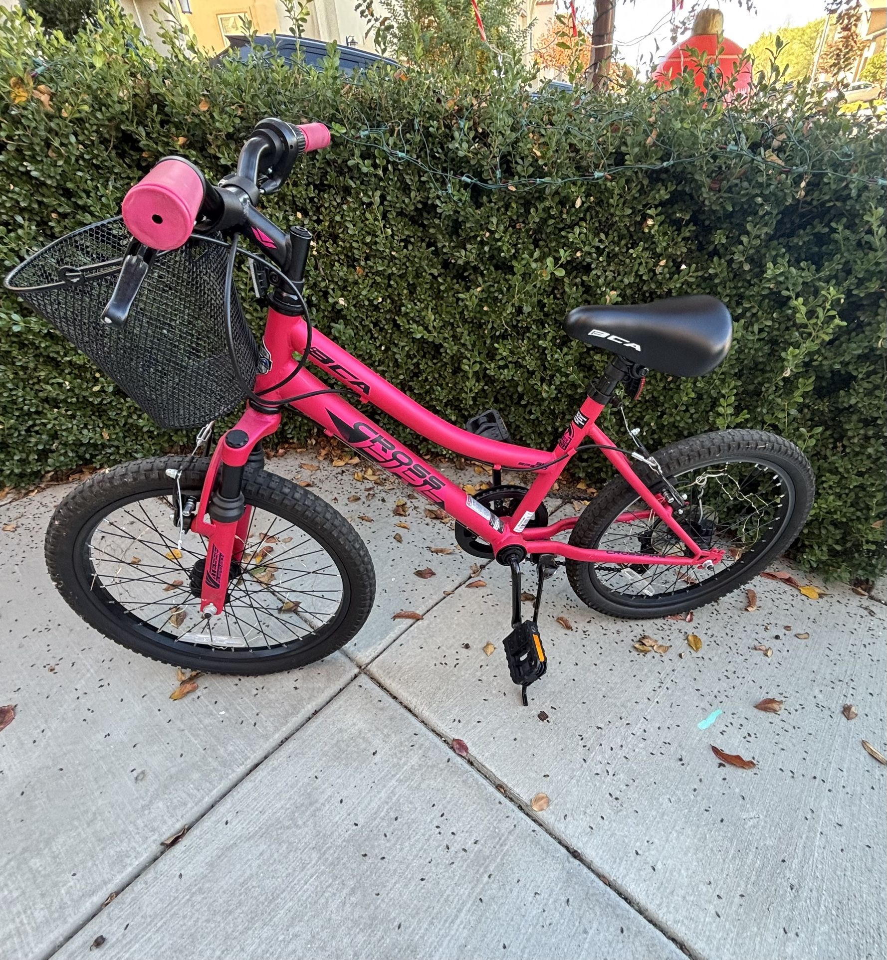 BCA CROSS FIRE 6 SPEED GIRLS’S BIKE!!