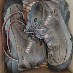 Men's Keen Hiking Boots 9.5 Leather 