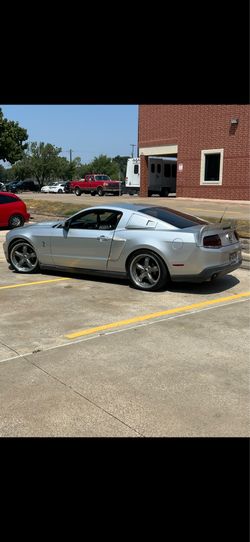 2010 Ford Mustang