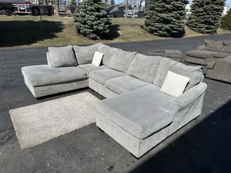 Broyhill Sofa Free Delivery