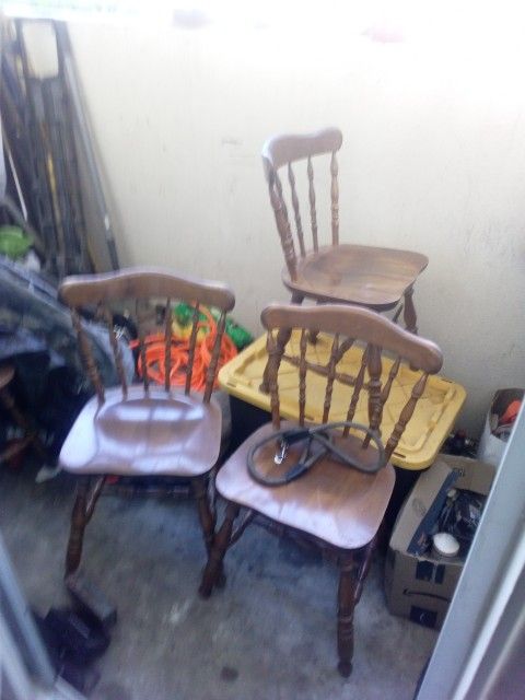 Table Chairs 4 Set