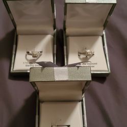 Silver Ring And Diamond Size 7