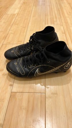Nike Mercurial Soccer Cleats Men’s Size 8.5