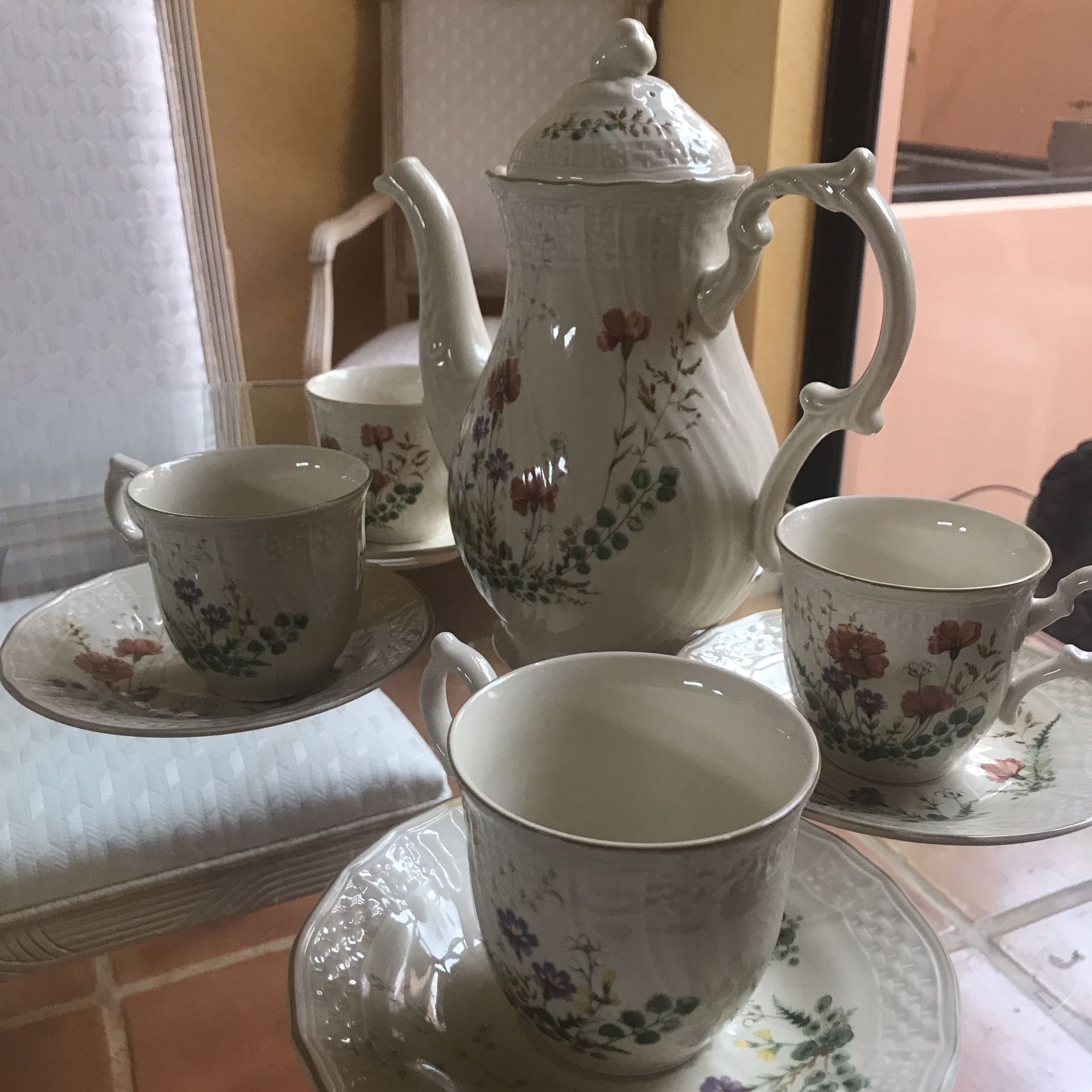 MIKASA MARGAUX FINE IVORY CHINA for Sale in Boca Raton FL OfferUp