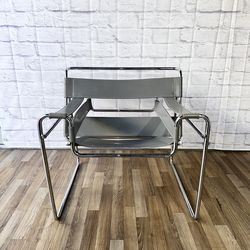 Marcel Breuer Wassily Chair Style⚡️