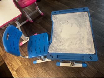Kids Desk and Chair Set - blue - Used/local pickup