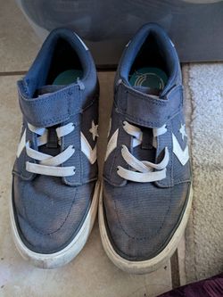 Kids converse