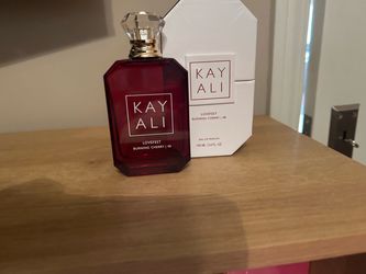 Kayali Lovefest Burning Cherry 48 EDP 100ml