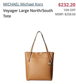 Michael Kors voyager purse **brand new ***