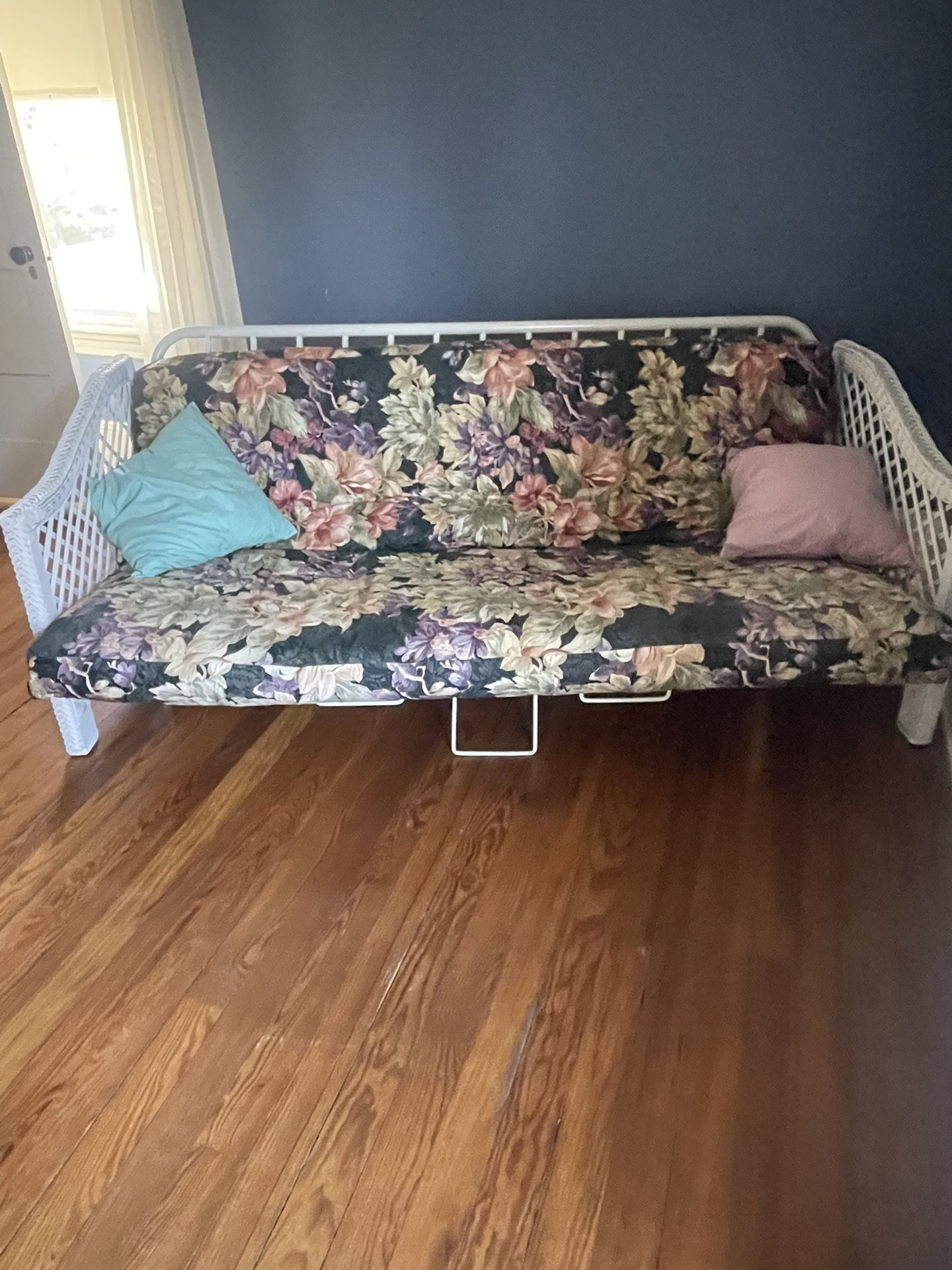 White futon