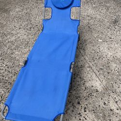 Ostrich Chaise Portable Folding Tanning Chair Blue