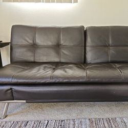 3 Seater SofaLeather Couch Fold Out To Bed In Good Condition 