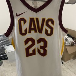Lebron James Cavaliers Jersey 
