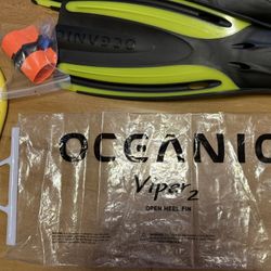 Scuba Diving Gear – Oceanic Viper 2 Fins & Sherwood Vida Mask