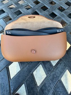 Ray-Ban Meta Smart Glasses w/ Charging Case - Black