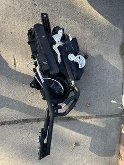 2021-2024 Toyota Sienna Rear A/C Box
