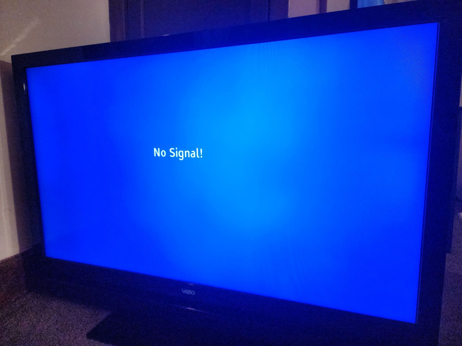 VIZIO 65 inches TV