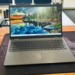 Dell Latitude 15” 3540 Model: 2022 8GB RAM 256GB SSD win 11