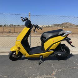 New E-3 Lifan Scooter 80 Miles Per Charge 35 Mph We Offer Financing As Low $65 Month At Turbopowersports