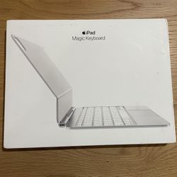     Apple Magic Keyboard iPad Pro 11 M4 (2024) – NEW