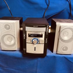 Vintage Sharp 5CD/ Radio Cassette System - Tested 