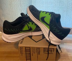 Nike run defy lime green road running shoes