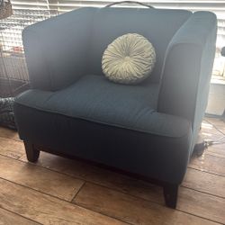 2 Modern Teal Armchair - Excellent Condition!