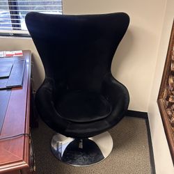 Modern Black Swivel Chair