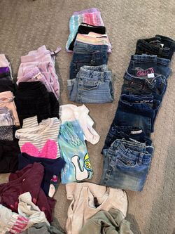 *Size 7/8 Girls Clothes bundle - 65+ pieces !!