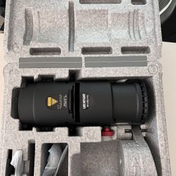 Amaran Spotlight SE