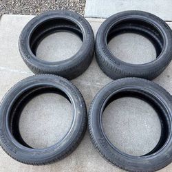 (4) MICHELIN DEFENDER 2 All Season 215/45R17