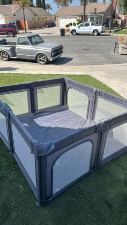 6’ x 6’ baby play pen