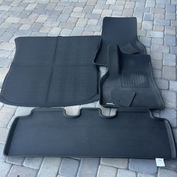 Tesla Y floor mats / 3D design brand $150