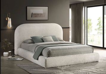PLATFORM BED  IVORY WHITE  (F72027) QUEEN $499  DELIVER AVAILABLE