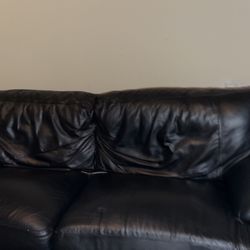 Black Leather Couch 