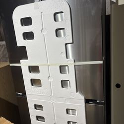 Samsung 4 Door Flex With Beverage Station