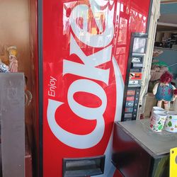 Working coke machine